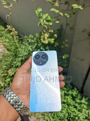 রিয়েলমি ১১ ১২৮ জিবি ব্লু