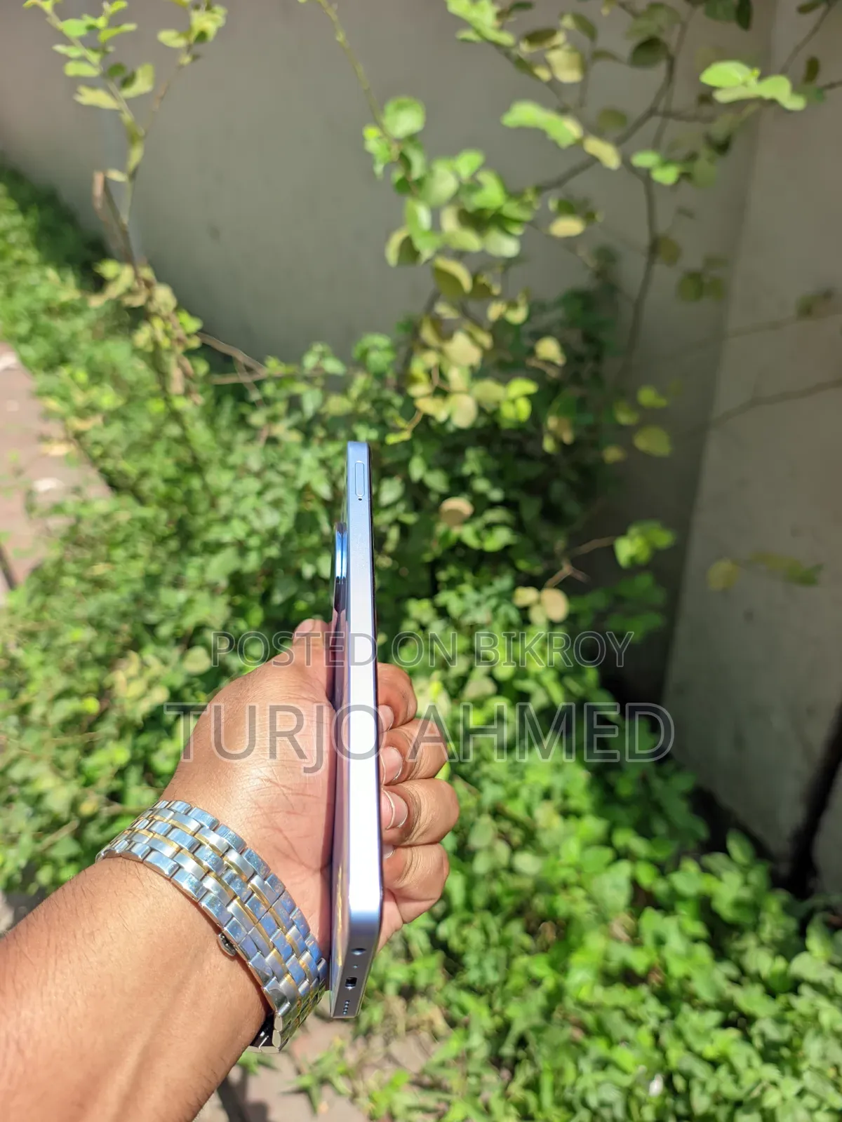 রিয়েলমি ১১ ১২৮ জিবি ব্লু