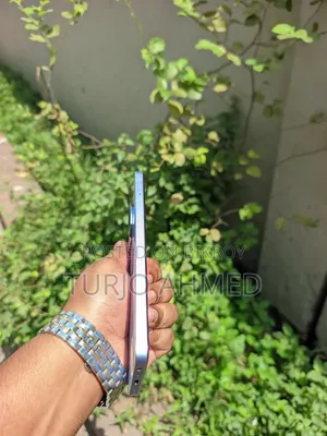 রিয়েলমি ১১ ১২৮ জিবি ব্লু