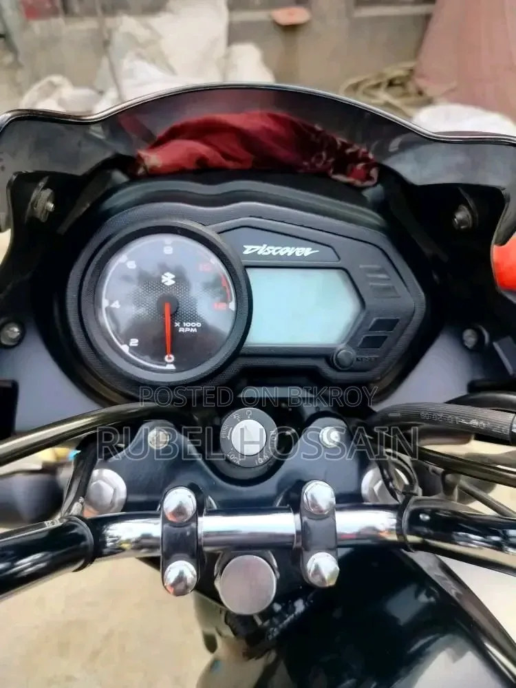 Bajaj Discover 125 2024 Black