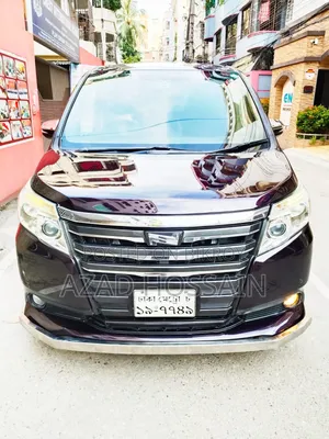 টয়োটা নোয়া ২০১৪ মেরুন