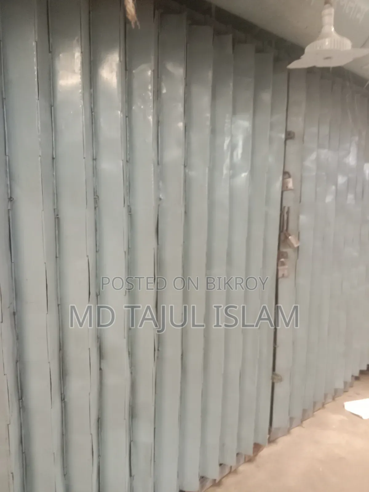 দোকানের শাটার