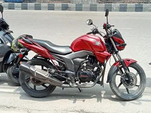 Honda CB 2018 Red
