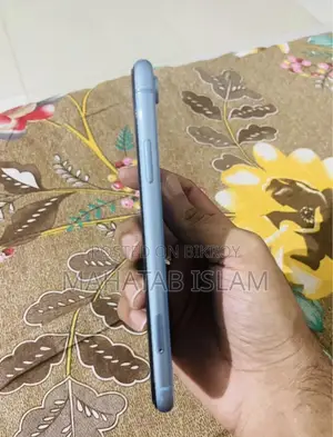 Apple iPhone XR 64 GB Blue