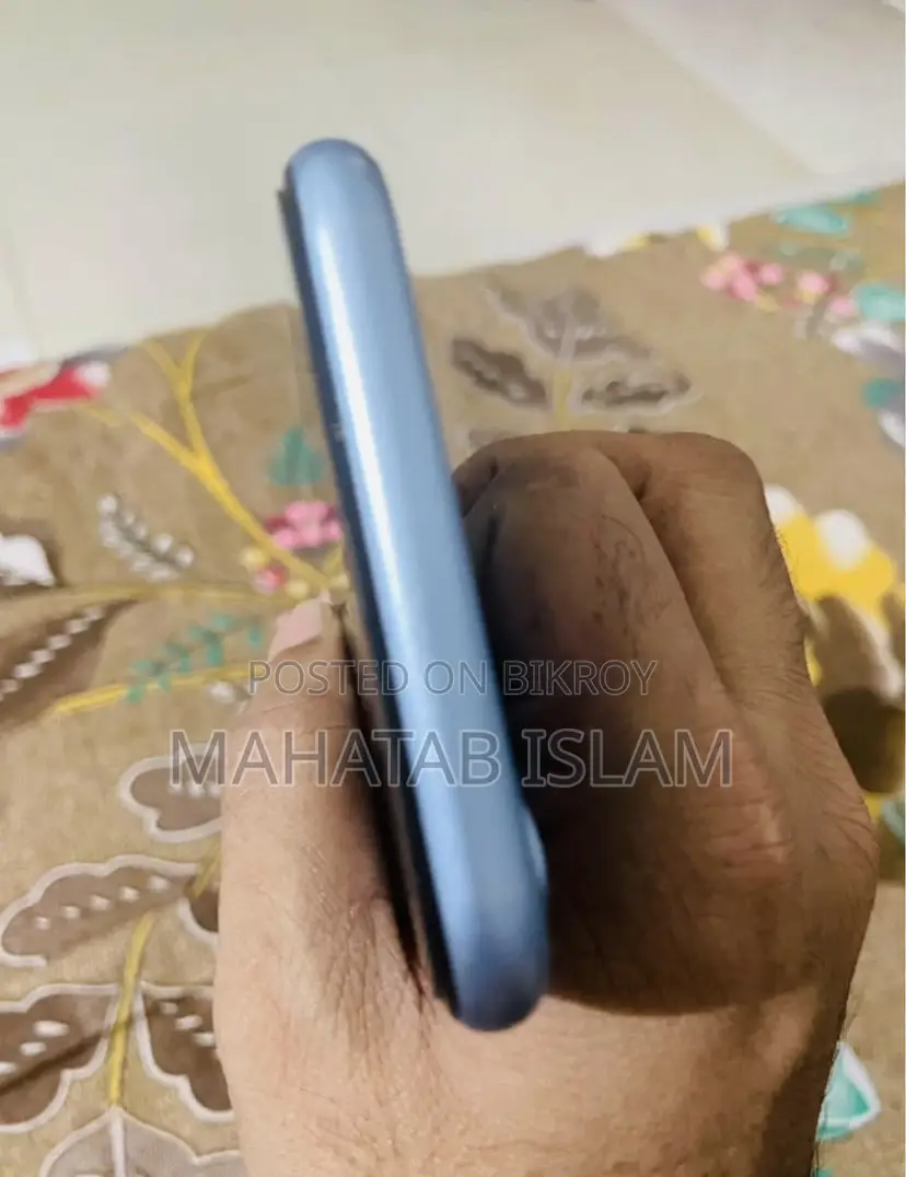 Apple iPhone XR 64 GB Blue