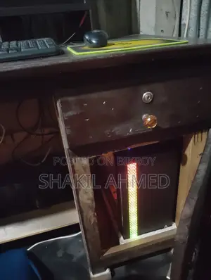 Desktop Computer Asus 8GB AMD Ryzen 5 HDD 2T