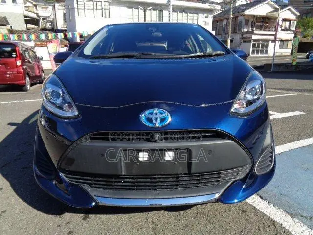 Toyota Aqua 2021 Blue