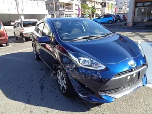 Toyota Aqua 2021 Blue