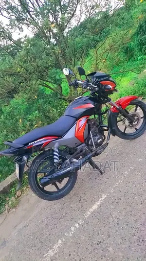 TVS Stryker 125 2018 Red
