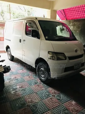 Toyota TownAce 2012 White