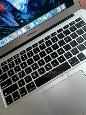 Laptop Apple MacBook Air 4GB Intel Core i5 SSD 128GB