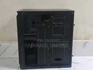 Desktop Computer Gigabyte 8GB Intel Core i5 SSD 256GB