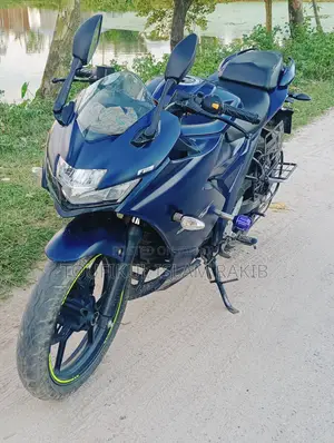 সুজুকি জিক্সার এসএফ ২০২৪ নীল