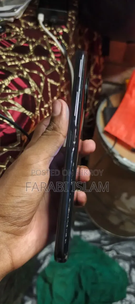 নোকিয়া ৮ ভি ৫জি ইউডব্লিউ ৬৪ জিবি কালো