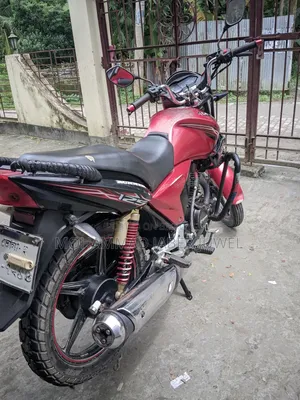 Runner Turbo 125 2017 Red
