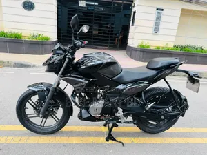 Hero Xtreme Sports 2025 Black