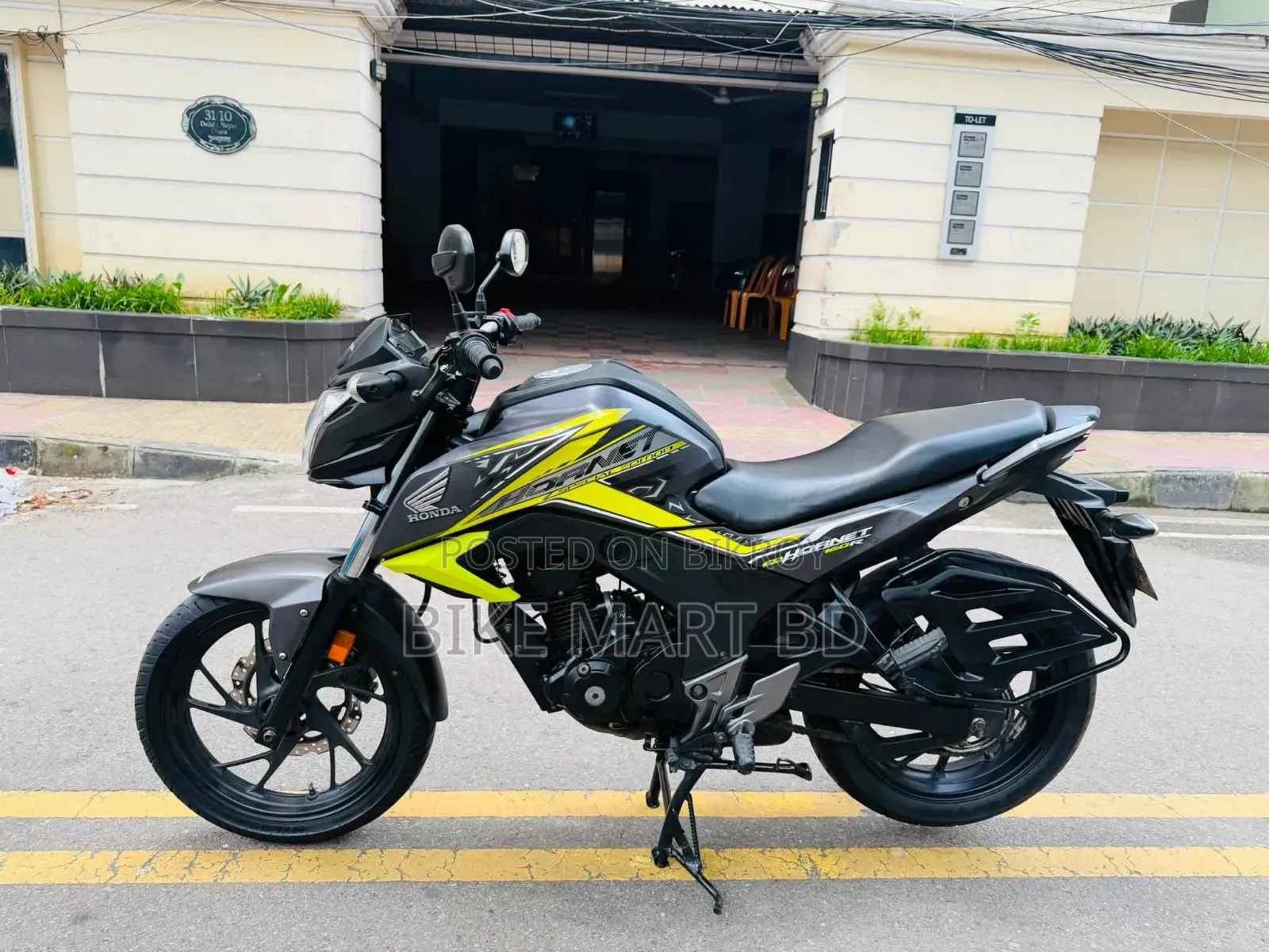 Honda Hornet 2018 Gray