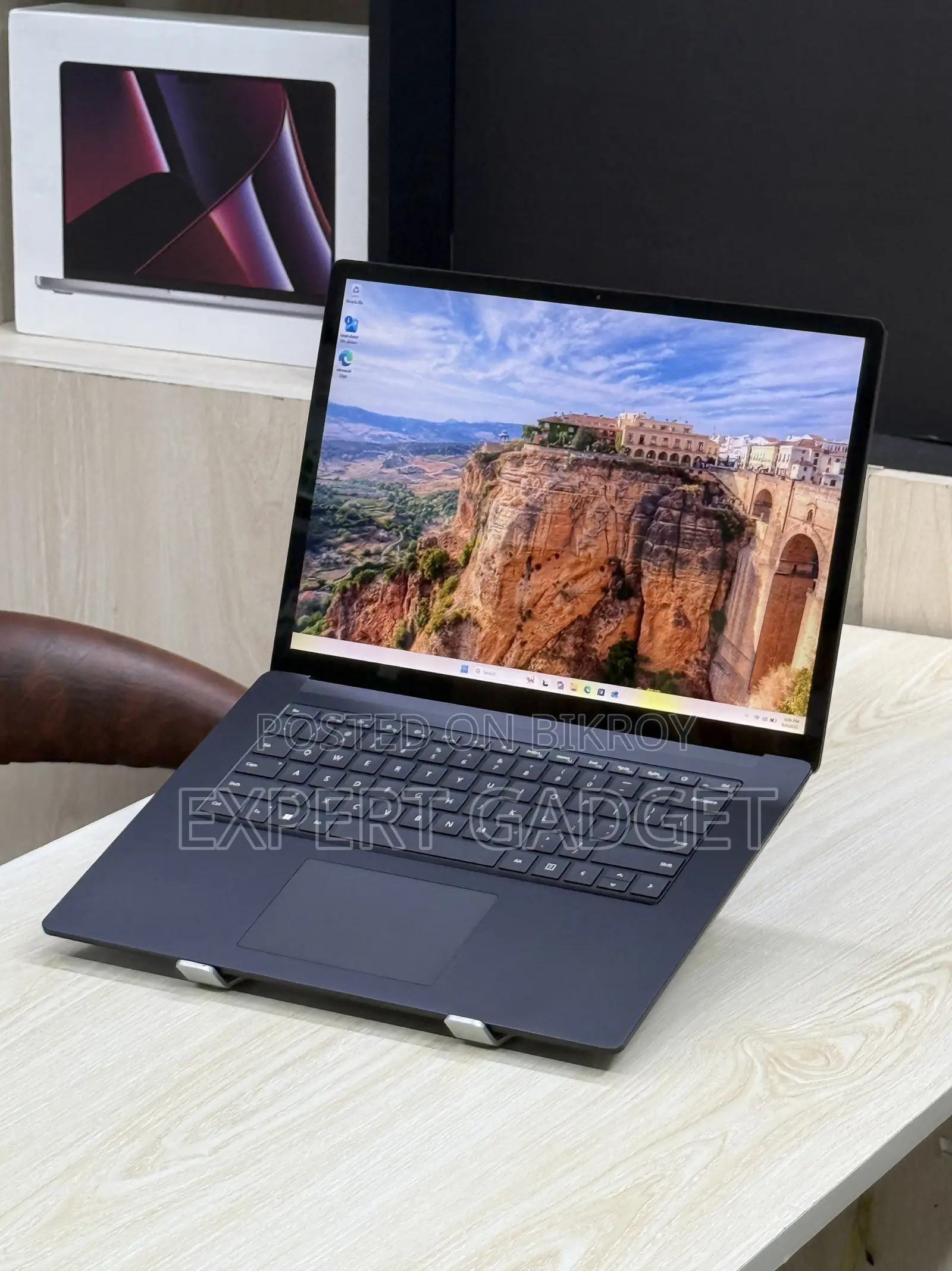 Laptop Microsoft Surface Laptop 4 32GB Intel Core i7 SSD 1T
