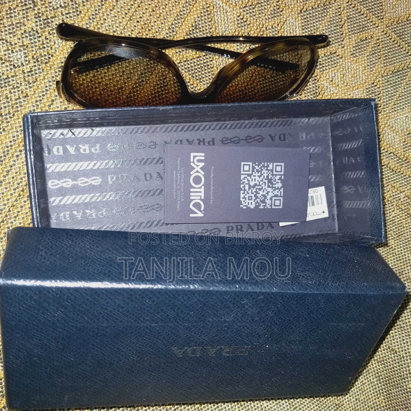 প্রাদা সানগলাস