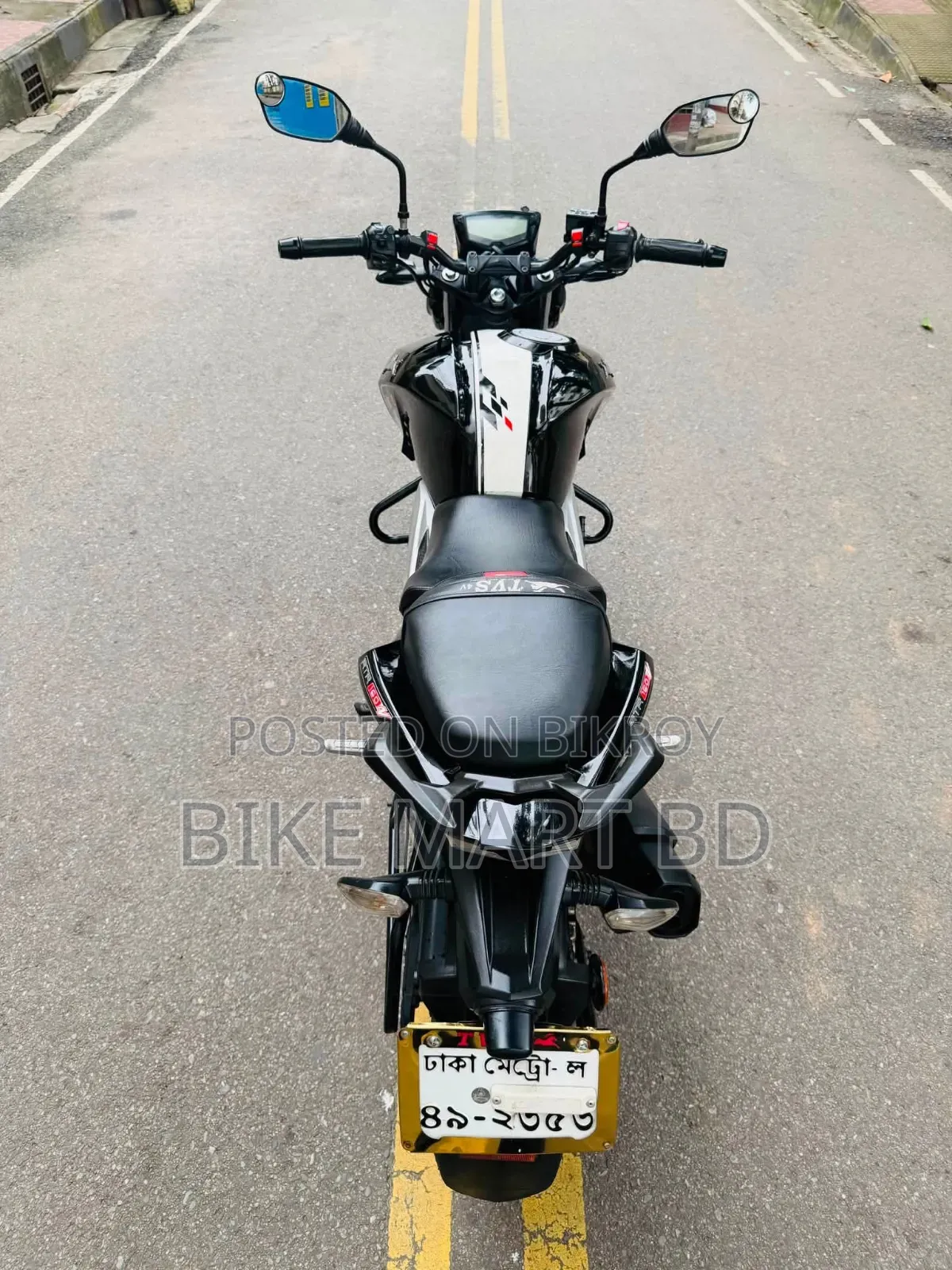 TVS Apache RTR 160 4V 2024 Black