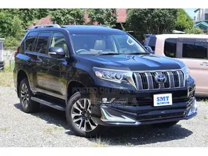 Toyota Land Cruiser Prado 2023 Black