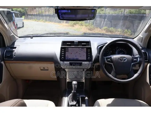 Toyota Land Cruiser Prado 2023 Black