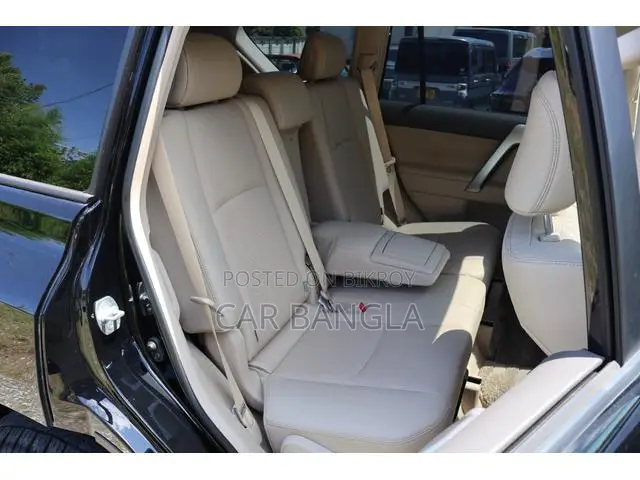 Toyota Land Cruiser Prado 2023 Black