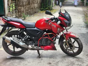 TVS Apache RTR 160 2V 2018 Red