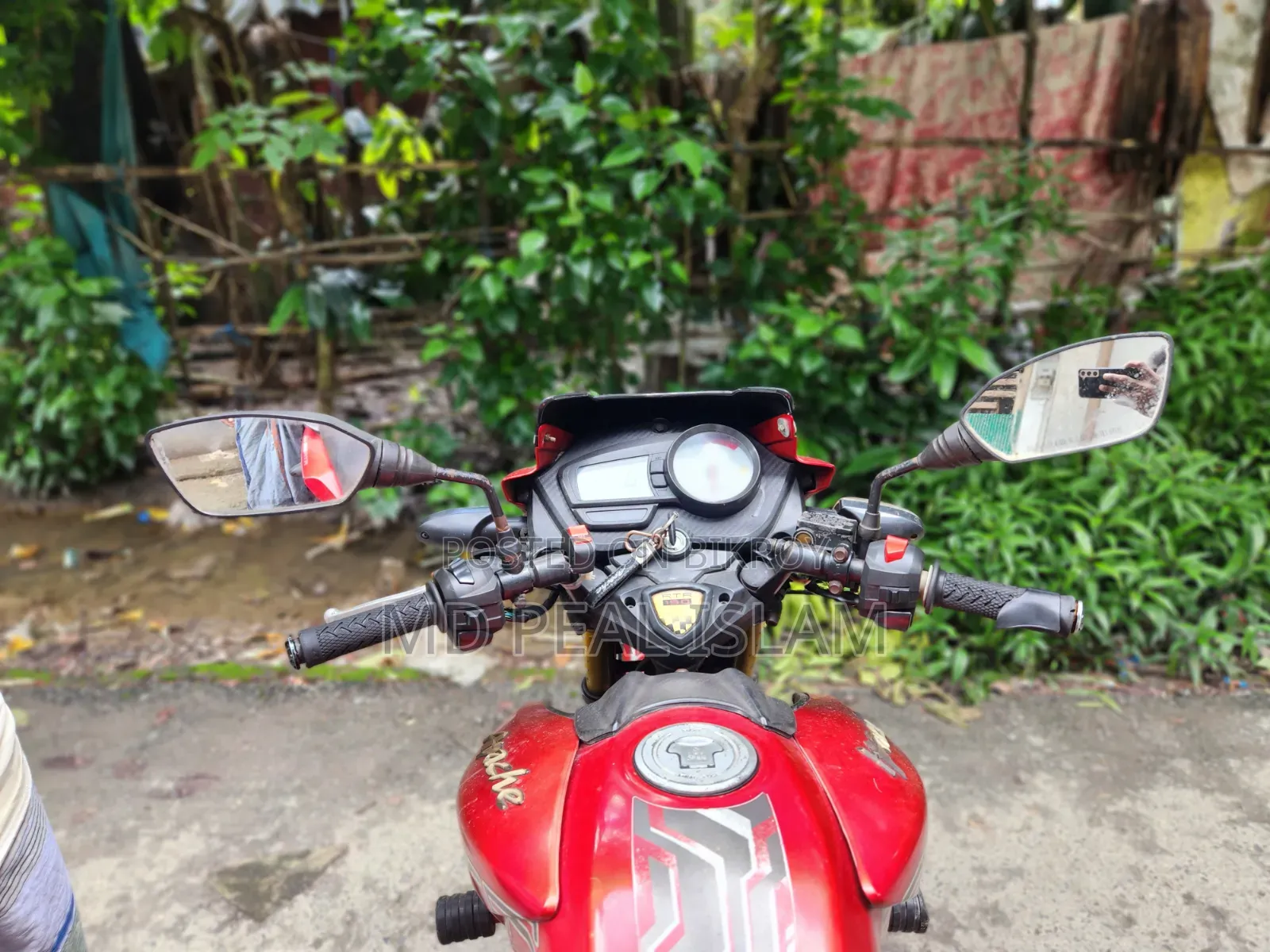 TVS Apache RTR 160 2V 2018 Red