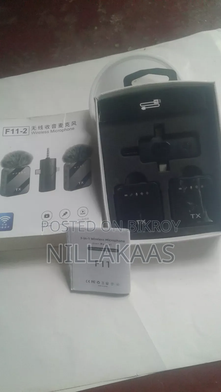 F11-2 Wireless Microphone
