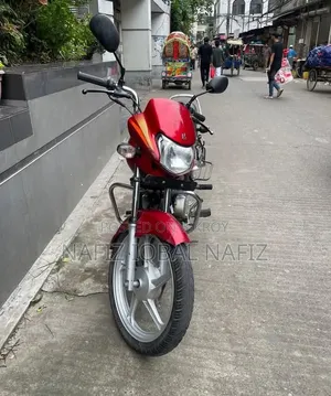 Hero HF Deluxe 2023 Red