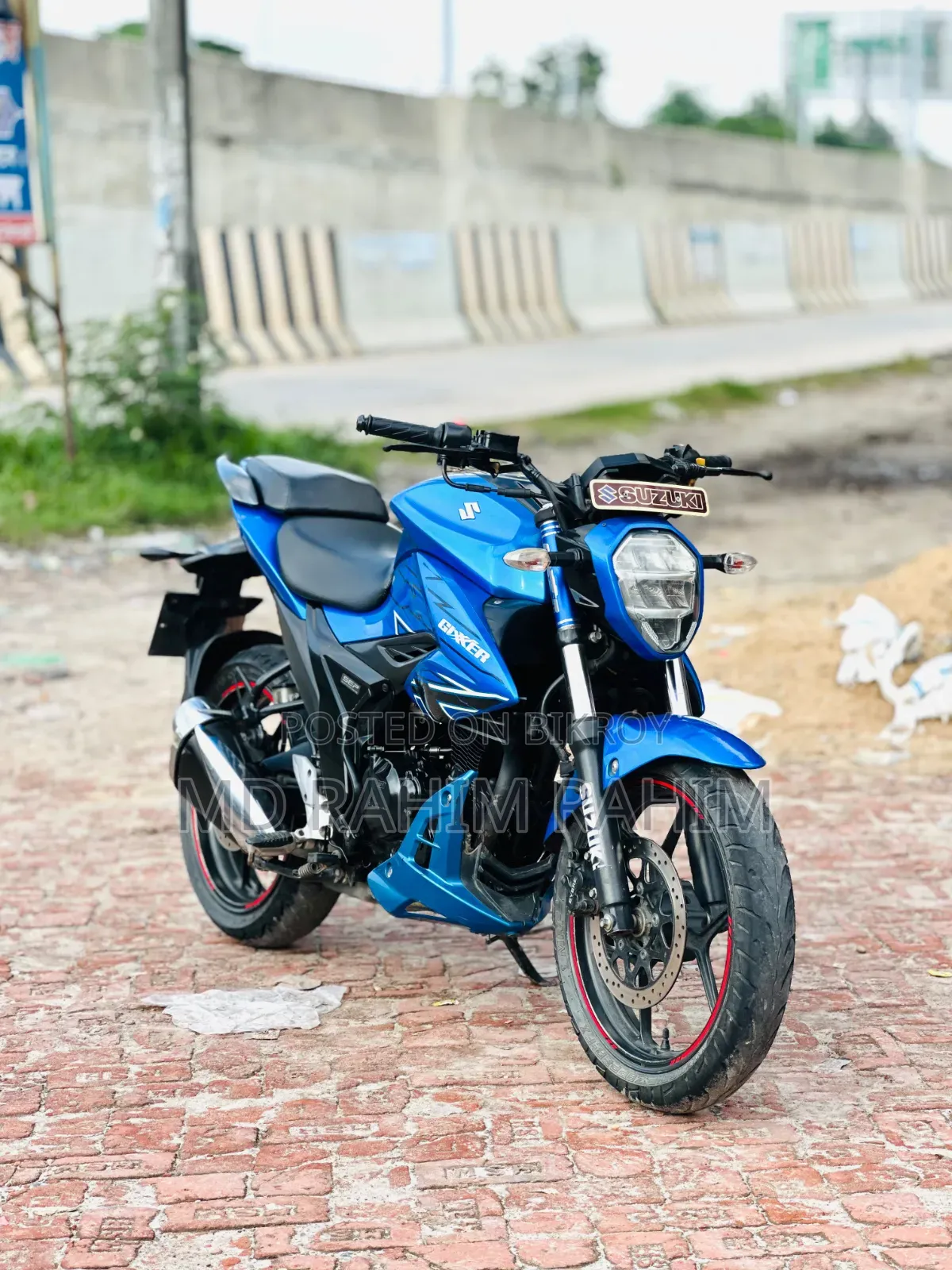 সুজুকি জিক্সার ২০২২ নীল