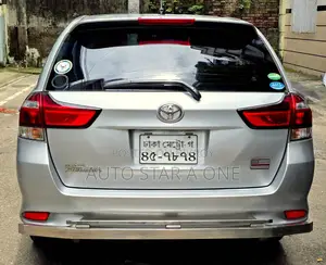 টয়োটা করোল্ডা ফিল্ডার ১.৫ পেট্রোল অল-হুইল ড্রাইভ ২০১৬ সিলভার