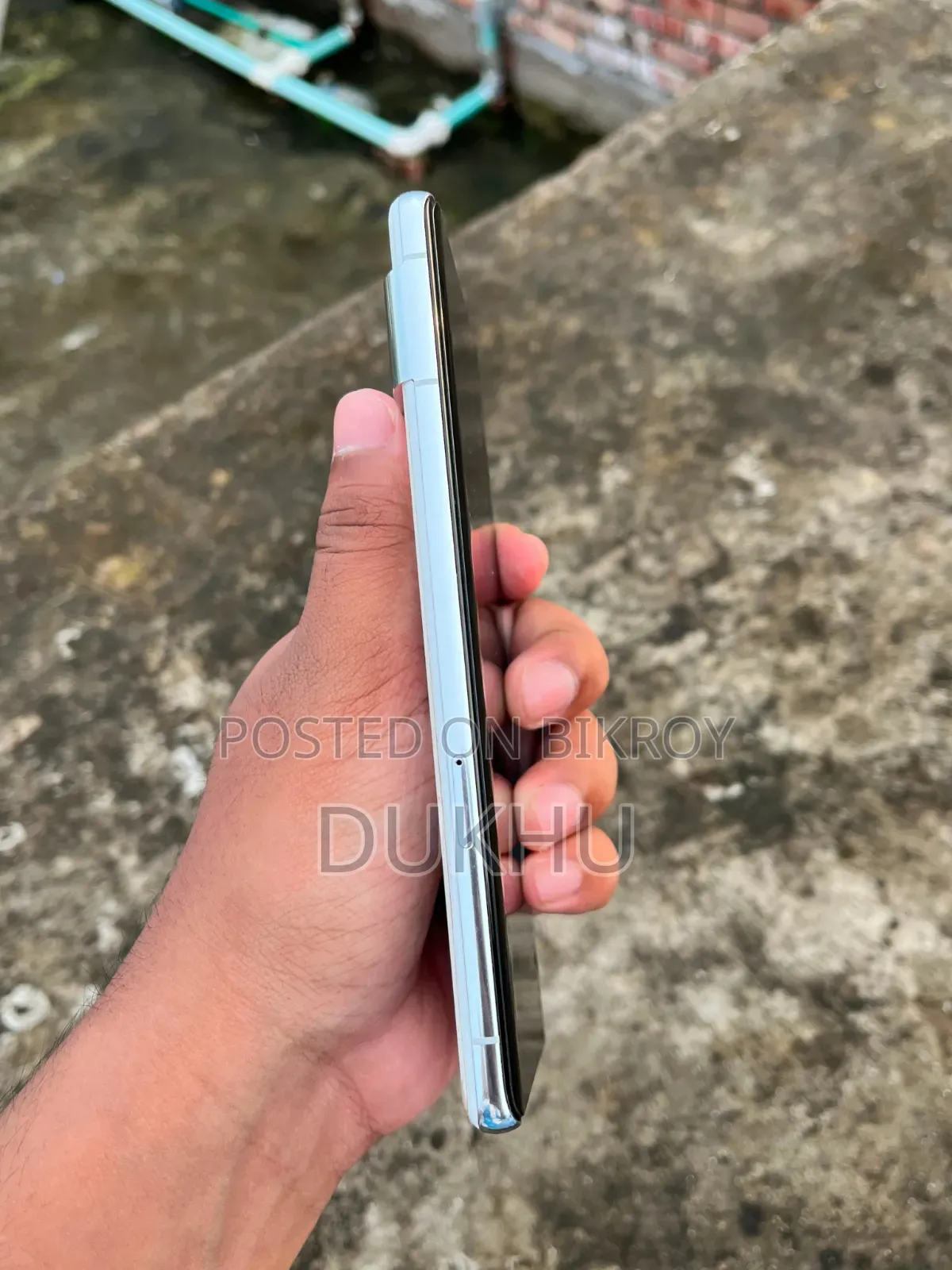 গুগল পিক্সেল ৭ প্রো ১২৮ জিবি হোয়াইট