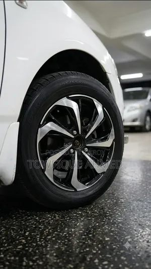 Toyota Corolla 2004 White