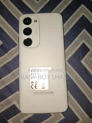 নতুন টেকনো স্পার্ক ৪০ প্রো+ ২৫৬ জিবি সাদা