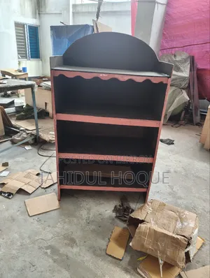 Attractive wooden shelf with box for sale.