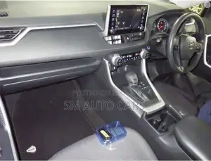 Toyota RAV4 2021 Pearl