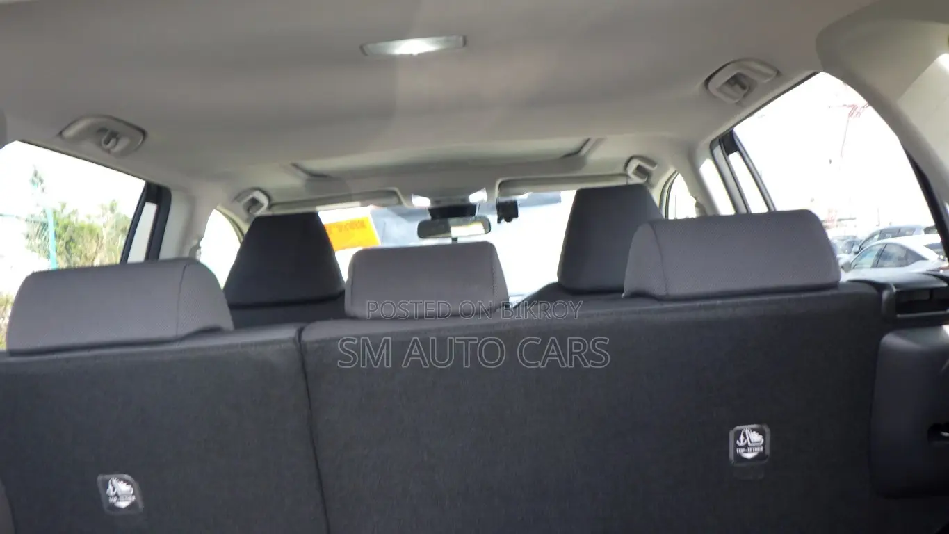 Toyota RAV4 2021 Pearl