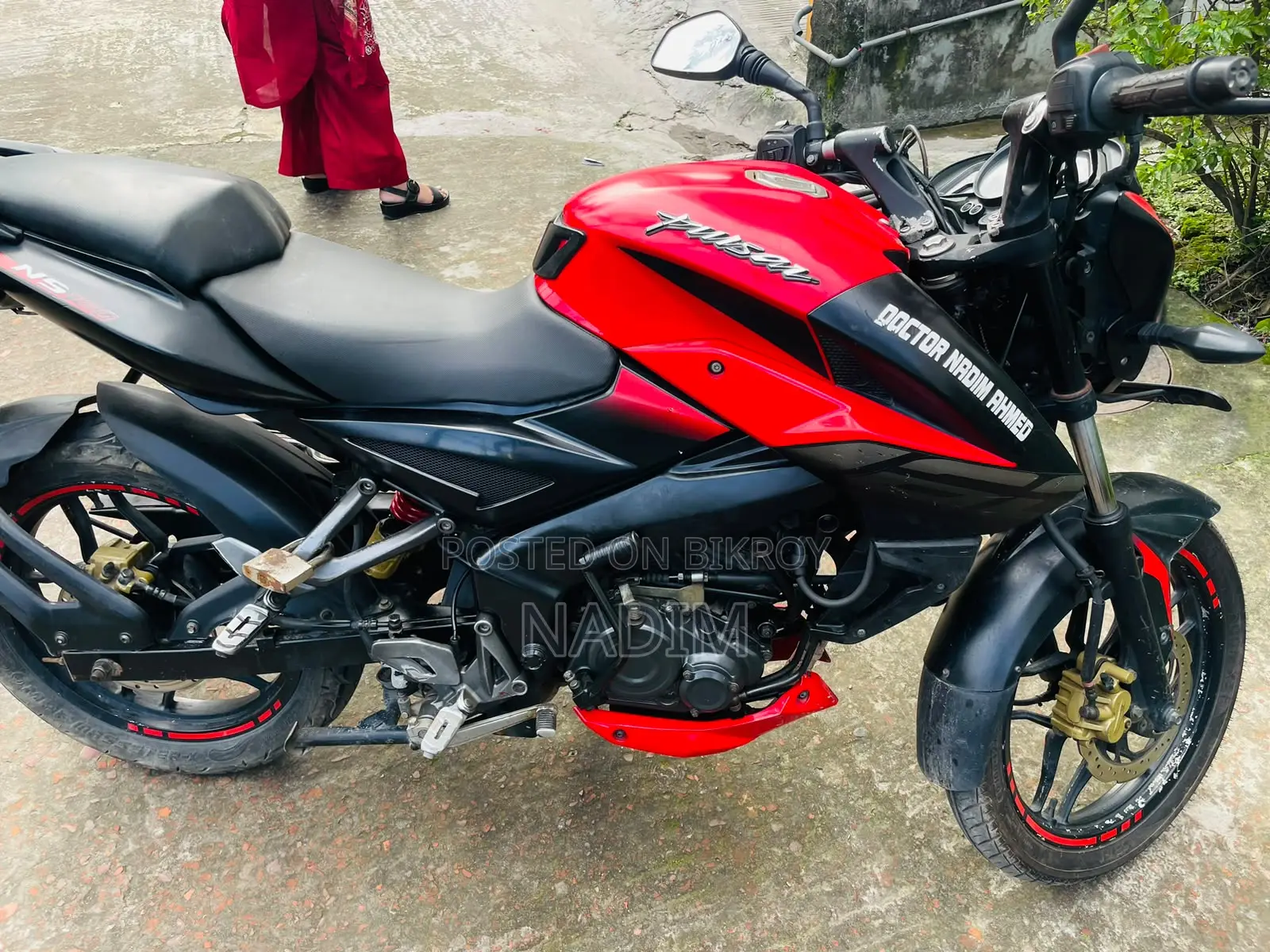 বাজাজ পালসার এনএস ১৬০ ২০২০ লাল