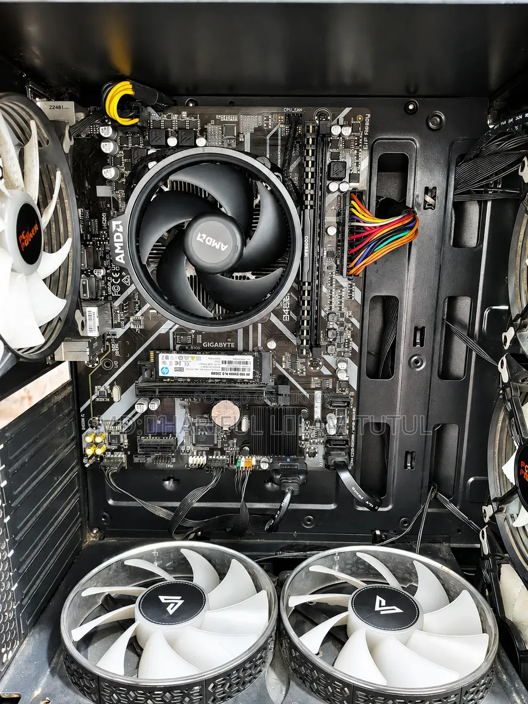Desktop Computer Gigabyte 8GB AMD Ryzen 5 HDD+SSD 500GB