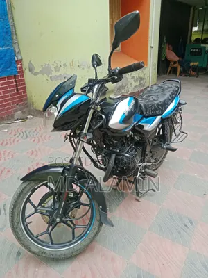 Bajaj Discover 125 2022 Black