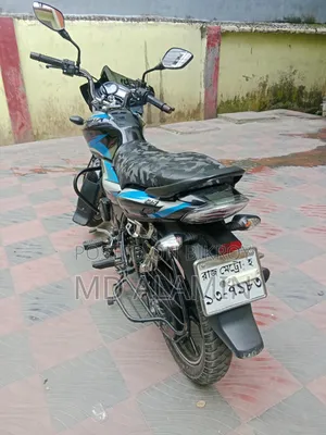 Bajaj Discover 125 2022 Black