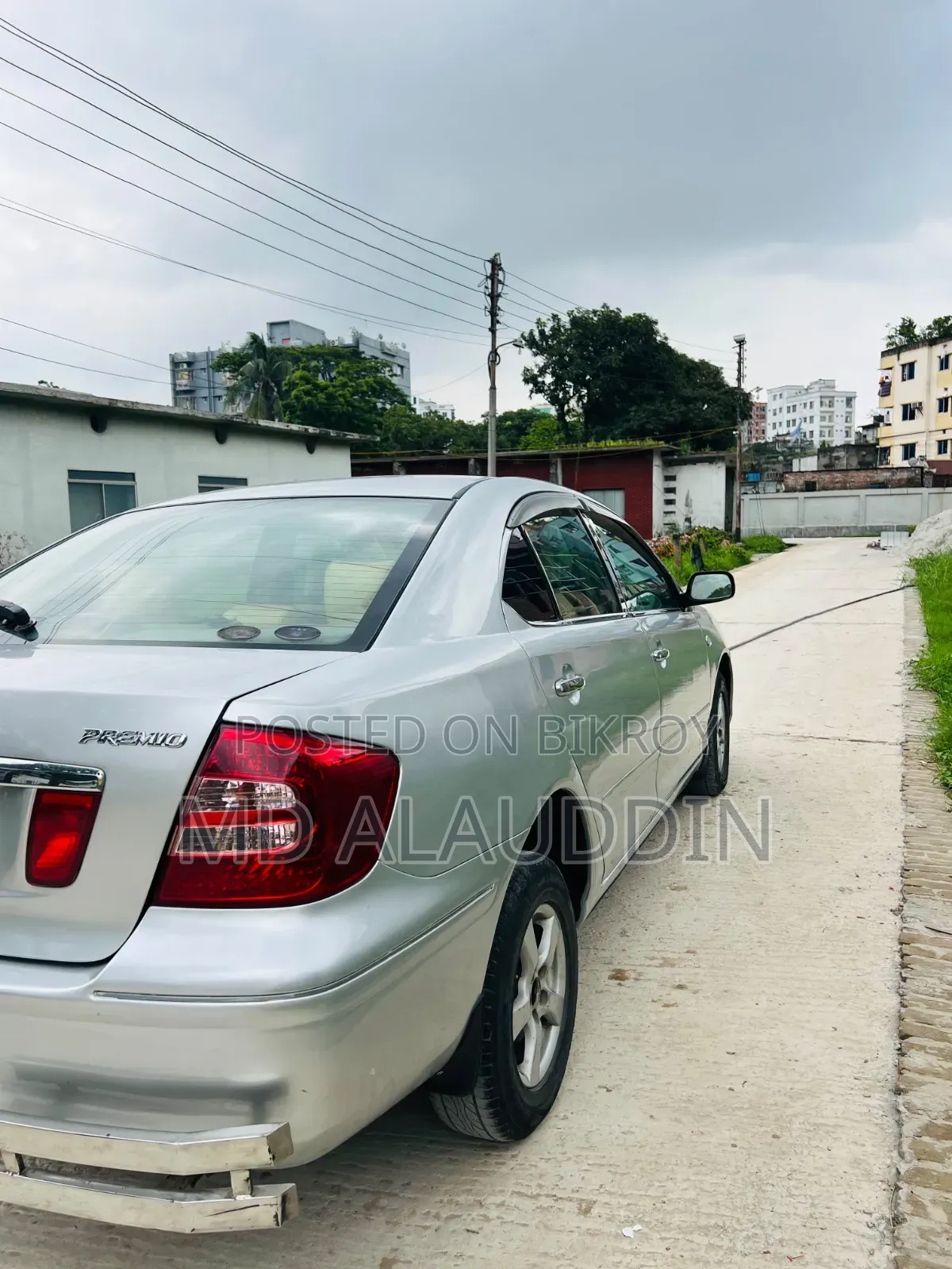 টয়োটা প্রিমিও ২০১৫ সিলভার