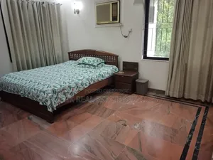 গুলশানের অনিক রিয়েল এস্টেটে ৩ বেডরুমের ফার্নিশড অ্যাপার্টমেন্ট ভাড়ার জন্য