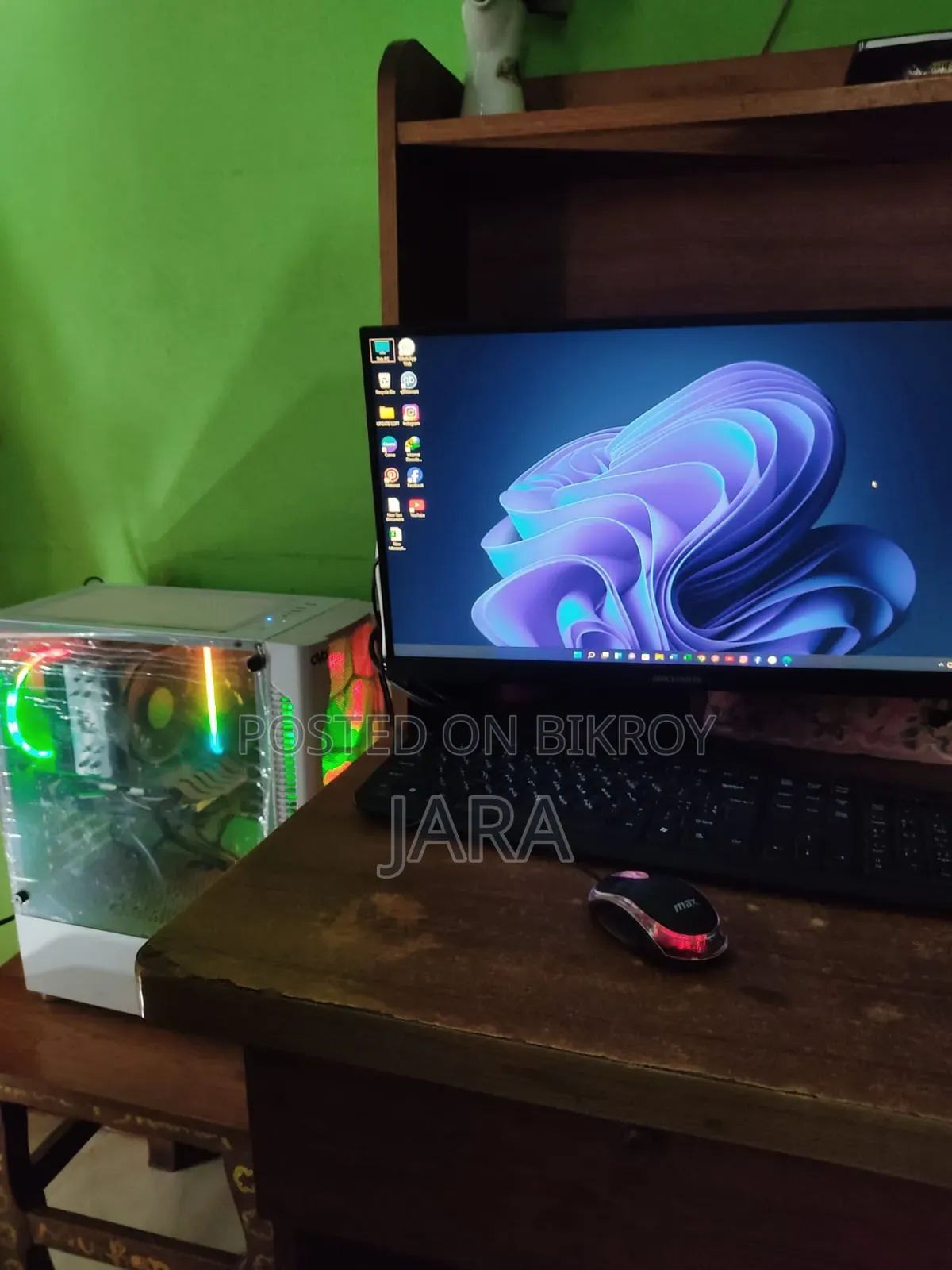 Desktop Computer Gigabyte 16GB AMD Ryzen SSD 512GB