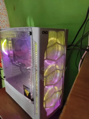 Desktop Computer Gigabyte 16GB AMD Ryzen SSD 512GB