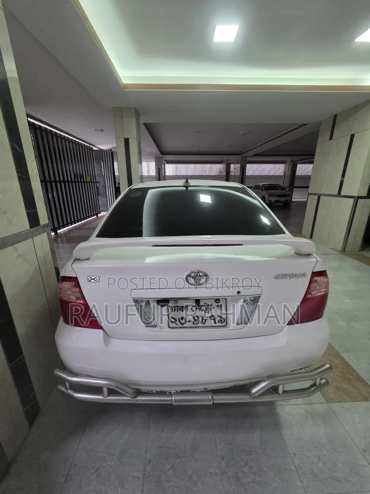 Toyota Corolla 2004 White