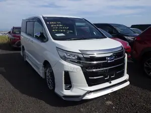 Toyota Noah 2021 Pearl