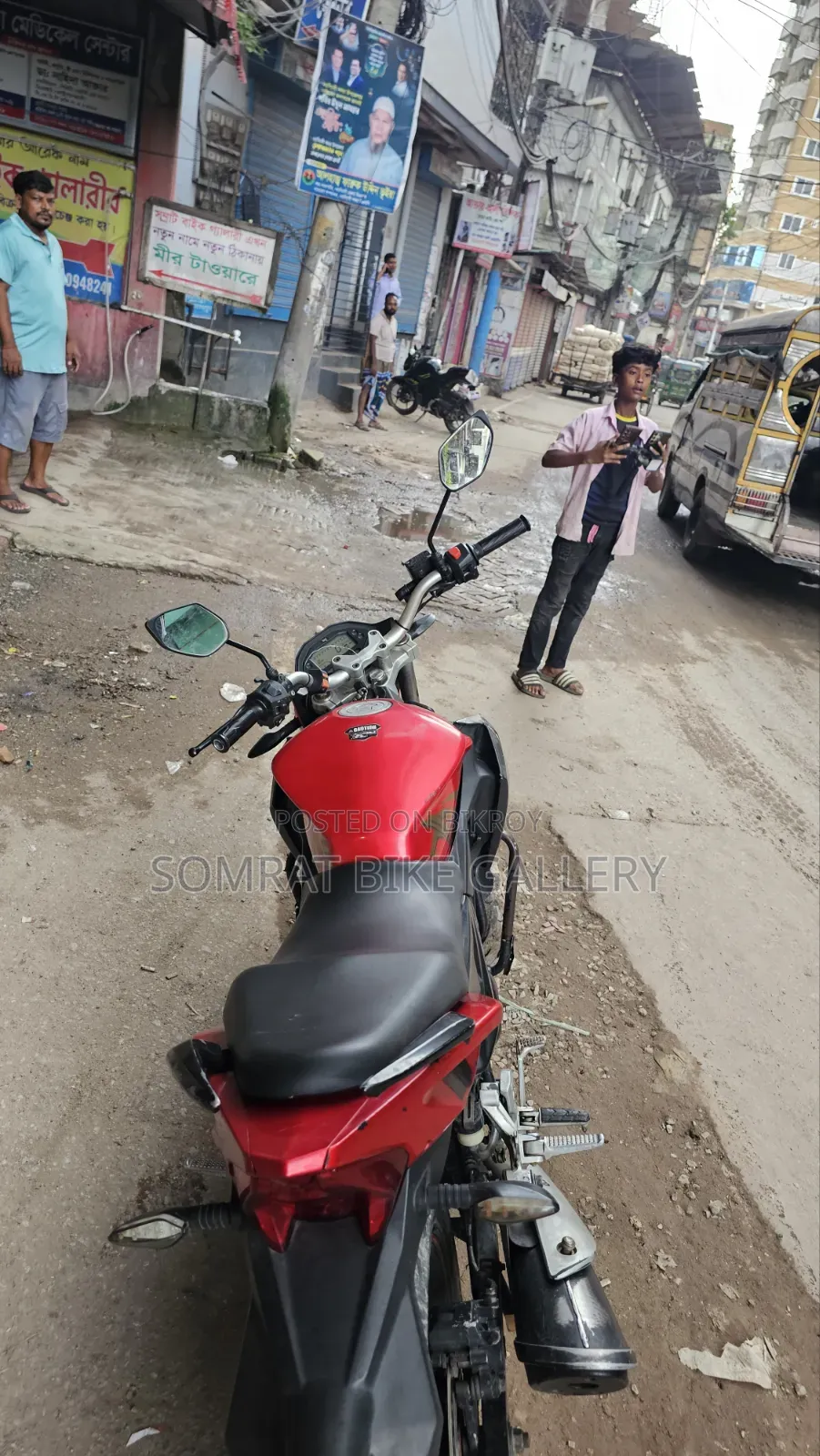 রোডমাস্টার রেপিডো ১৬৫ ২০১৮ রেড